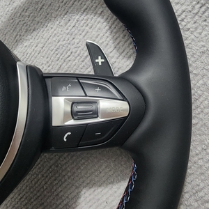Volante Deportivo M Sport con Paletas de Cambio para BMW Serie F M2 M3 M4 M5 M6 X5 X6 F30 F80 F82 F87 F12 F13 F33 F85 - Product Image 6