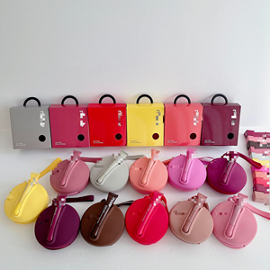 Borsa per il trucco lucidalabbra con logo <span class=keywords><strong>Hailey</strong></span> Bestseller portafoglio portatile in Silicone custodia per telefono moneta e rossetto stile creativo - Product Image 2