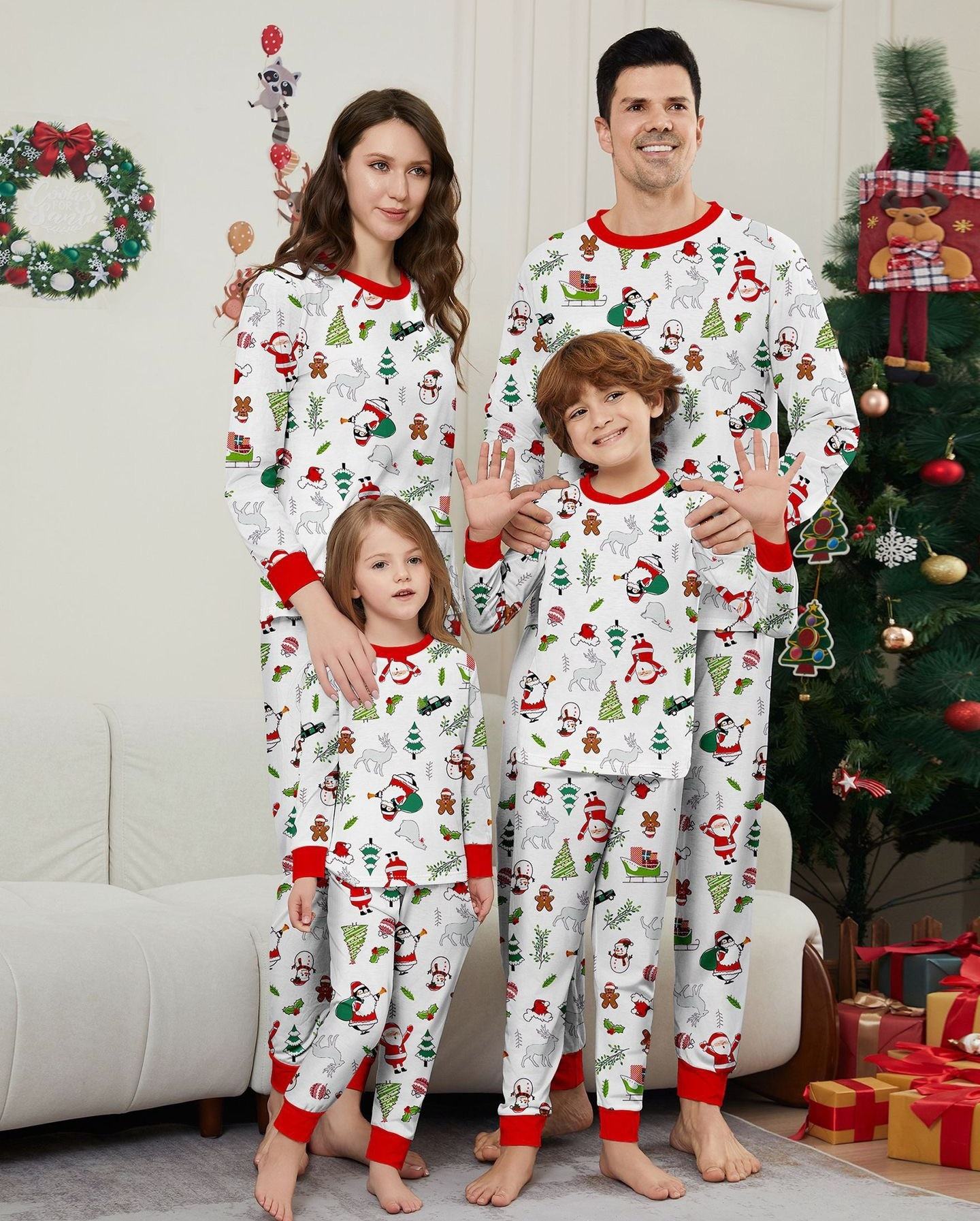 New Arrival Cartoon Print Parent and Kids Christmas Clothing