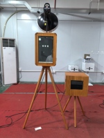 Photomaton double face, photomaton miroir magique d'un côté avec mini PC, d'un côté avec panneau iPad