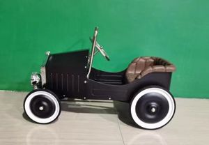 Voitures à pédales classiques en métal pour enfants, jouets pour enfants, voitures à pédales vintage pour enfants - Product Image 2