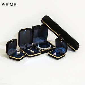 Caja de joyería de terciopelo negro WEIMEI almacenamiento de luz LED para anillos collares pulseras pendientes - Product Image 2