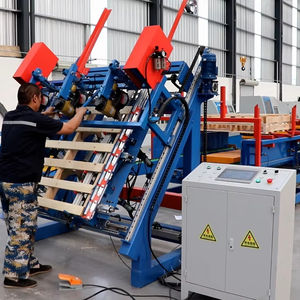 Cloueuse de palettes machine de fabrication de palettes en bois - Product Image 1