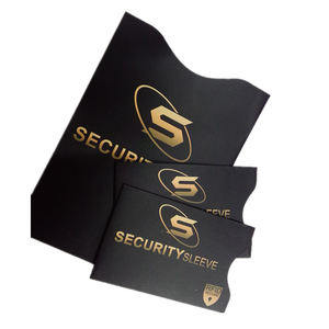 Custodia per carta <span class=keywords><strong>di</strong></span> blocco RFID Premium per <span class=keywords><strong>carte</strong></span> <span class=keywords><strong>di</strong></span> credito/<span class=keywords><strong>debito</strong></span>-Design Anti-scansione in alluminio - Product Image 4