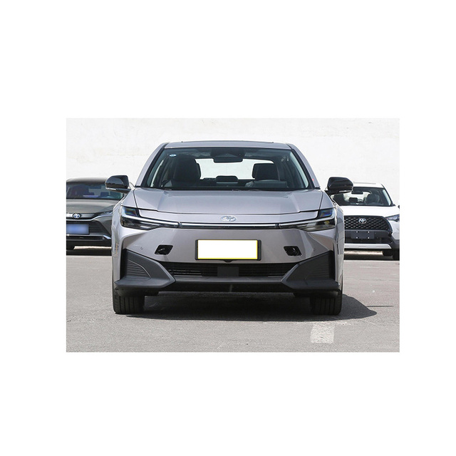 Toyot-a Bz3 2025 New Global Hot Selling Pure Electric Cars Made in China in Stock Electric 4X4 AWD Fast Bz3 Toyot-a Used Cars