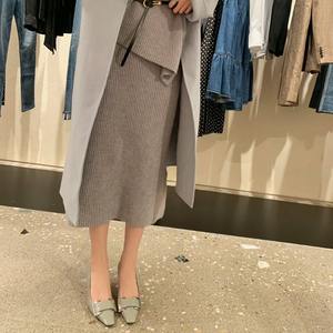 Chaussures plates pour femmes à boucle carrée en cuir véritable, motif géométrique, bout pointu, talons bas, style automne-hiver, à porter au quotidien - Product Image 4