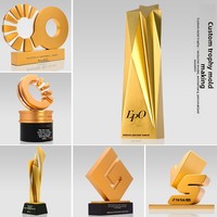 Trophée personnalisable en métal 3D, modèle créatif de mascotte stéréoscopique, ornement commémoratif haut de gamme fabriqué en Chine