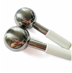 Công cụ làm đẹp chống lão hóa thép không gỉ Sản phẩm massage mặt băng con lăn bóng - Product Image 1