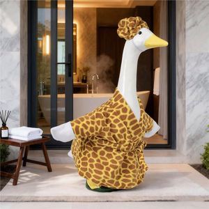 Nueva Decoración Navideña de Jardín con Figura de Ganso en Bata con Estampado de Leopardo, de Poliéster, para Porche Estilo Americano - Product Image 2