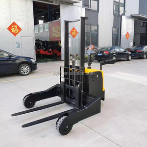 High <span class=keywords><strong>Lift</strong></span> 2T Carretilla elevadora semi eléctrica Apilador de paletas 1,5 Ton <span class=keywords><strong>Lift</strong></span> Reach <span class=keywords><strong>Stacker</strong></span> - Product Image 1