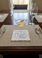 Serviettes de cocktail brodées sur mesure, sous-verres en lin exquis pour mariage et cadeau de pendaison de crémaillère