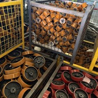 Palette à main en caoutchouc en nylon 70*80 avec rouleau en acier Transpalette à main à charge lourde Roues en PU