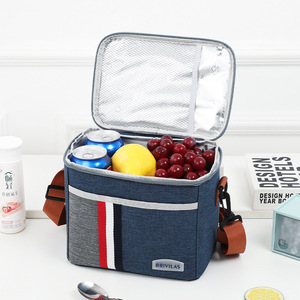 Brivilas Insulated Lunch Bag Grey Portable Foldable Crossbody Square Cooler Bag For Daily Use - Product Image 4