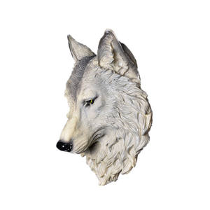 Scultura fissata al muro degli animali realistici della statua d'attaccatura della parete della testa del lupo della resina - Product Image 2