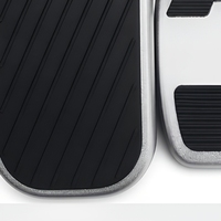 Set Penutup Pedal 2-Piece dari Aluminium Alloy dan Karet TPE dengan Lapisan Satin Anodised Anti-Slip untuk Trim Rem/Akselerator C-HR/IZOA.