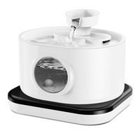 Nouveauté Distributeur d'eau intelligent sans fil pour animaux de compagnie 2,8 L Prism, fonctionne sur batterie, fontaine à eau pour chat