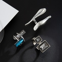 Ensemble de bagues superposées en métal fluide à motif vague abstrait pour femme, bijoux minimalistes pour le quotidien, accessoires de déclaration, cadeau