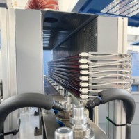 Máquina de Moldeo por Soplado de PET Automática Servo de 4 Cavidades, 4500 Piezas por Hora, Fabricada en China, para Botellas de Agua y Bebidas