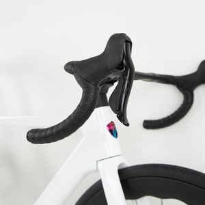 Vélo de route en fibre de <span class=keywords><strong>carbone</strong></span> avec freins à disque et 24 vitesses électroniques sans fil, vélo de course 700C - Product Image 5