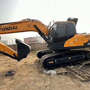 Excelente Precio Hyundai 220LC-9S Excavadora de Orugas Usada de 22 Toneladas, Alta Eficiencia Operativa, Excelente Estado de Funcionamiento, 1 Año de Garantía en el Motor - Product Image 2
