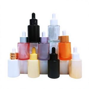 Venta al por mayor de frascos cuentagotas de vidrio brillante con logotipo personalizado, frascos de vidrio para suero que bloquean la luz para esencia facial y aceite. - Product Image 6