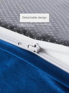 Lit pour chien Golden Retriever Offre Spéciale Four Seasons universel pour grand chien avec coussin et tapis de refroidissement - Product Image 3