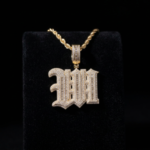 สร้อยคอแบบกอธิคสองตัวอักษรแบบกำหนดเอง ดีไซน์แบบ Iced Out สุดพิเศษ ฮิปฮอป ยูนิเซ็กซ์ เงินประดับเพชรแล็บโกรว์ ชุดเครื่องประดับทองคำ สหรัฐอเมริกา สหภาพยุโรป - Product Image 1