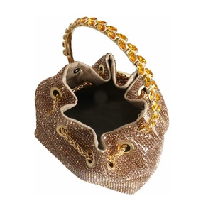 Sac à main seau de luxe en diamant pour femmes à la mode étincelant strass soirée pochette sac à main pour fête bal Cocktail - Product Image 6