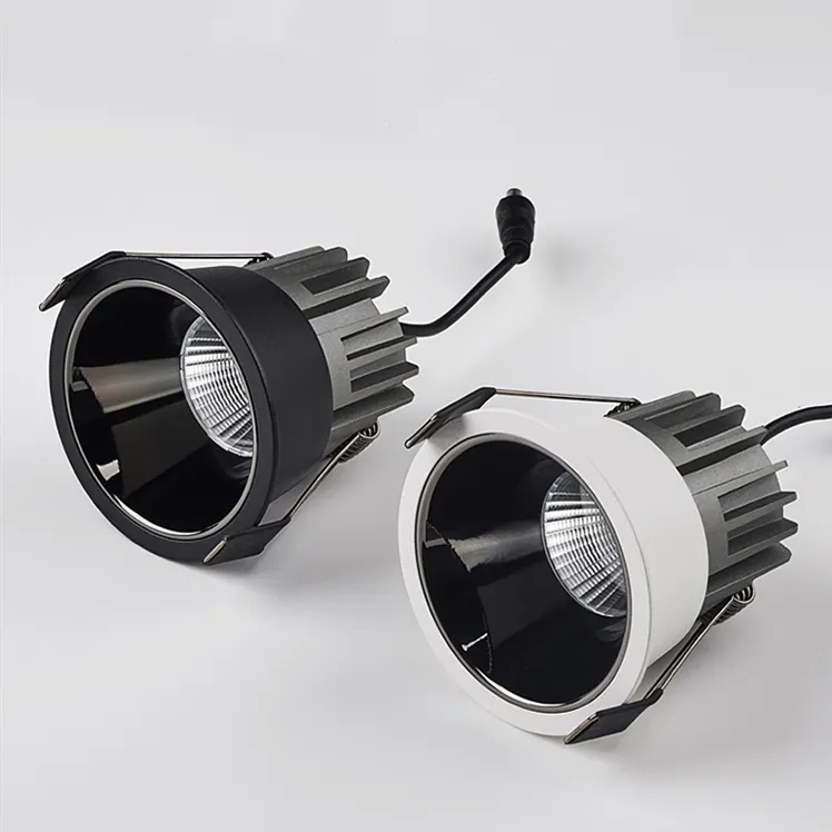 Ticari siyah nokta LED aşağı işık 9W duvar yıkayıcı Anti parlama COB Downlight IP44 gömme Spot