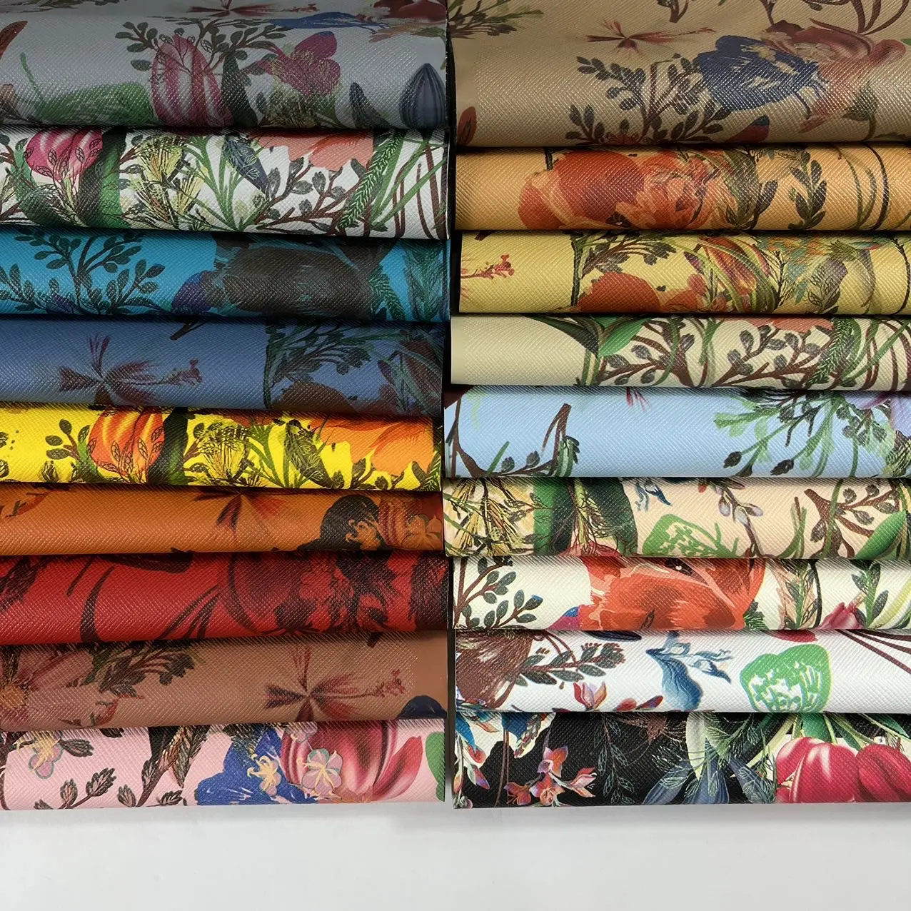 도매 동향 중국어 다채로운 꽃 패턴 가죽 직물 하이 퀄리티 구식 꽃 인쇄 가방에 대 한 가죽