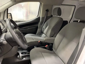 LIVRAISON GRATUITE 2019 Nissan <span class=keywords><strong>NV200</strong></span> Compact Cargo DISPONIBLE pour EXPÉDITION Voiture d'occasion - Product Image 4