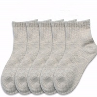 1 paire de chaussettes classiques respirantes en coton/polyester, noires, blanches et grises, unies pour enfants