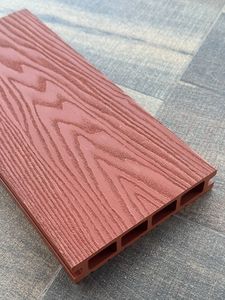 Chất lượng cao <span class=keywords><strong>WPC</strong></span> vườn sân thượng decking ngoài trời <span class=keywords><strong>Composite</strong></span> decking với thiết kế mộc mạc <span class=keywords><strong>WPC</strong></span> decking co-đùn chải kỹ thuật - Product Image 3