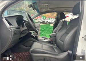 <span class=keywords><strong>Hyundai</strong></span> <span class=keywords><strong>Tucson</strong></span> 1.6T Classic SUV Usato, Guida a Sinistra, Sedili in Pelle, Telecamera Posteriore, Pneumatici R16, Cerchi in Alluminio - Product Image 6