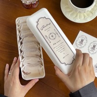 Boîte alimentaire en papier gaufré jetable avec ficelle, emballage écologique pour pâtisseries et desserts, conteneur cadeau pour boulangerie, étiquette personnalisée