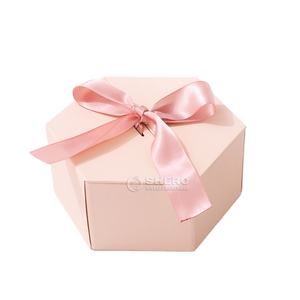 Boîte d'emballage de bijoux avec logo personnalisé, boîte à bijoux en papier pour bracelet - Product Image 1