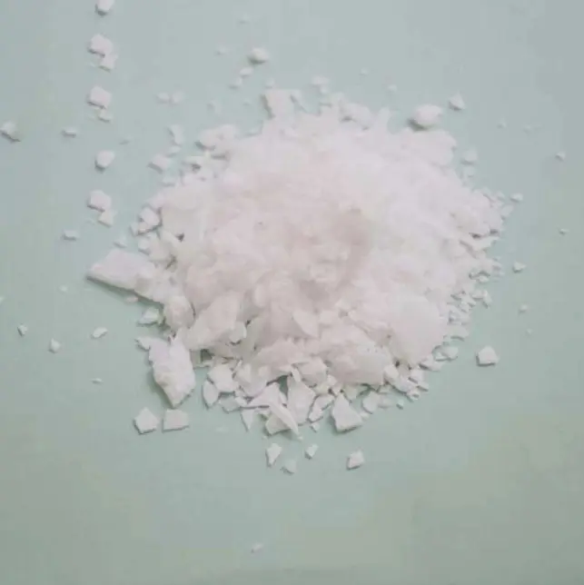 40% (NH4) 2co3 Tổng hàm lượng kiềm Ammonium Carbonate CAS 506