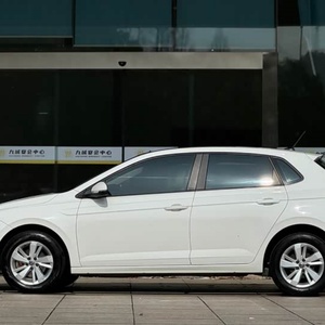 <span class=keywords><strong>Polo</strong></span> Plus 1.5L Usata del <span class=keywords><strong>2021</strong></span>, Aspirata Naturalmente, Automatica, Tetto Panoramico, Benzina, Hatchback, Guida a Sinistra, Euro VI - Product Image 5