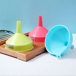 Imbuti per inscatolare 3 pezzi Set di imbuti a bocca larga a tre colori per bottiglie di grandi dimensioni e barattoli di vetro - Product Image 3