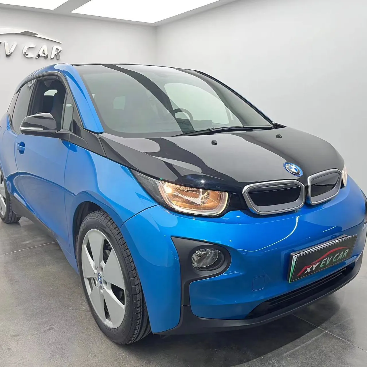 In stock XXY Cheap Ued BMWw i3 electric Cars Hot Selling 4 Wheels low consumption good-looking EV CAR