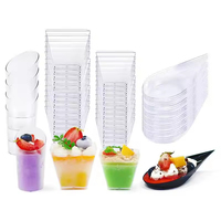 Gobelets à dessert miniatures 2OZ 5OZ avec plateau et cuillère en plastique PS rigide, verres à vin, verres à liqueur, pour servir des desserts, des glaces, des yaourts, des mousses