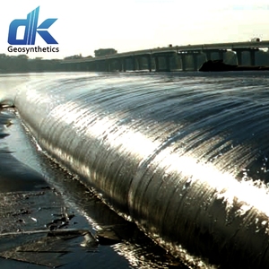 Geobags geobags breakwatering geobag geotextile ควบคุมน้ำท่วม tailing sedewatering sludewatering geotextile TUBE - Product Image 3