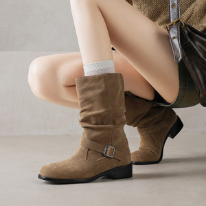 Usine en gros Vintage vache <span class=keywords><strong>daim</strong></span> femmes <span class=keywords><strong>bottes</strong></span> 2025 automne bout rond mode boucle de ceinture <span class=keywords><strong>mi</strong></span> talons <span class=keywords><strong>mi</strong></span>-<span class=keywords><strong>mollet</strong></span> <span class=keywords><strong>bottes</strong></span> grandes tailles 48 - Product Image 2