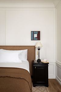 Ensembles <span class=keywords><strong>de</strong></span> Chambres Modernes en Cuir Véritable pour Hôtels, Design Personnalisé <span class=keywords><strong>Balzac</strong></span> Champs-Élysées Paris, Vente en Gros pour Salons et Appartements - Product Image 6