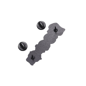 Épingles en alliage Kawaii <span class=keywords><strong>Pikacu</strong></span> de haute qualité, 2 couleurs, 5,5 cm, mignonnes broches - Product Image 3