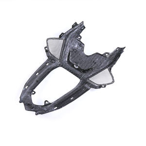 Panel Trasero de Fibra de Carbono 3K 2x2 con Tejido Twill, Protección UV, Recubrimiento Transparente, Ligero, Fijación Directa con Tornillos para S1000RR 2019-2025 - Product Image 6