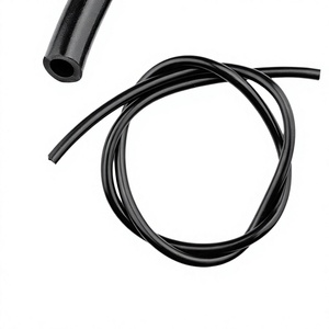 Tuyau de lave-glace universel épaissi en caoutchouc antigel avec connecteurs pour utilisation automobile - Product Image 1