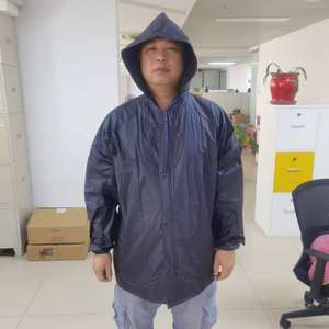 Vestes imperméables transparentes manteau de <span class=keywords><strong>pluie</strong></span> en plastique <span class=keywords><strong>veste</strong></span> de <span class=keywords><strong>pluie</strong></span> de vélo pour hommes - Product Image 3