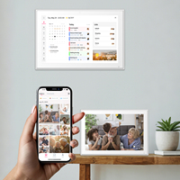 Organisateur familial Whale Framely App avec écran tactile interactif, montage mural en portrait ou en paysage, calendrier numérique