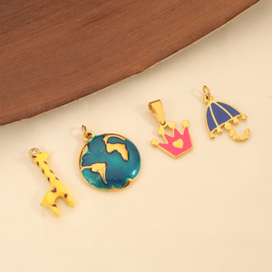 Ciondoli a Forma di Giraffa e Fotocamera all'Ingrosso, Placcati in Oro 18K, Acciaio Inossidabile, Smalto a Forma di Cuore, Tazza di Caffè di Parigi, <span class=keywords><strong>Charm</strong></span> Fai-da-Te per Creazione di Gioielli - Product Image 2